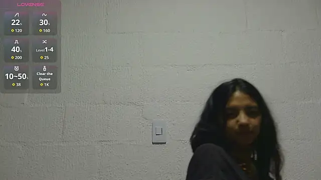 Snapshot of Garou_u chatting on December 19, 7:11 am Garou u online show from December 19, 7:11 am