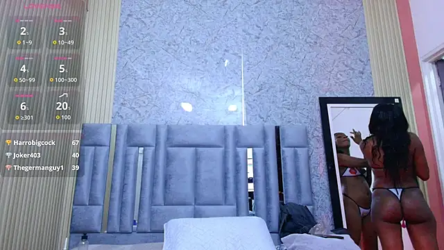 petitelittleebony online show from October 25, 2:44 am