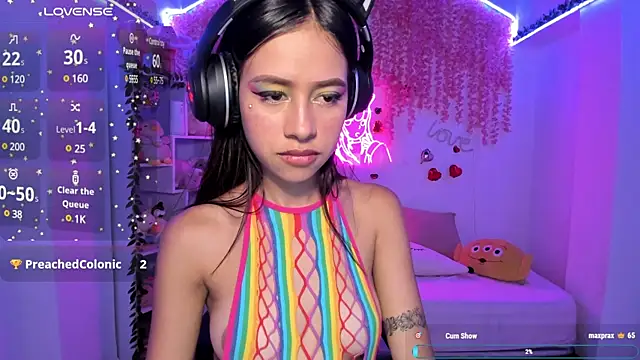 cat kitty18  online show from March 5, 9:59 pm