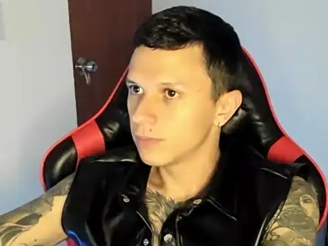 goodboy69l online show from May 8, 12:36 am