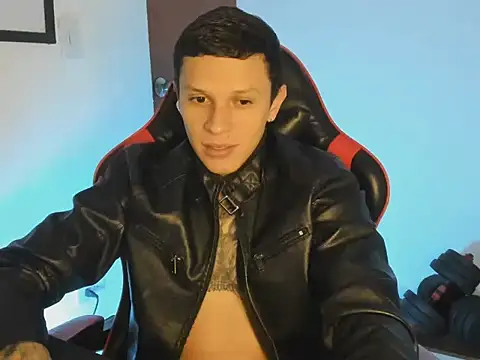 Snapshot of goodboy69l chatting on July 12, 5:25 pm goodboy69l online show from July 12, 5:25 pm
