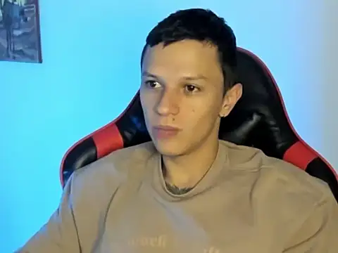 Snapshot of goodboy69l chatting on February 15, 12:15 pm goodboy69l online show from February 15, 12:15 pm