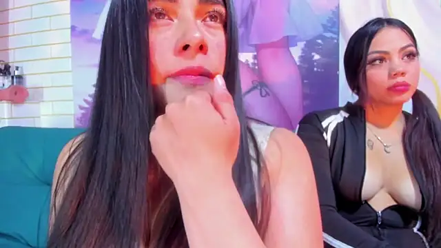 Snapshot of missexy303av chatting on November 26, 4:45 am missexy303av online show from November 26, 4:45 am