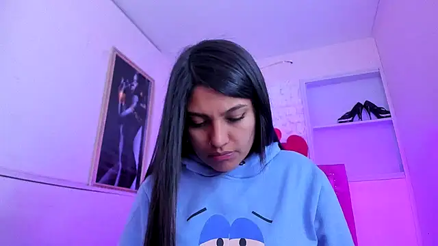 SarahStones online show from October 9, 6:47 am