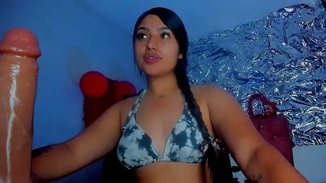 SarahStones online show from March 7, 5:47 am