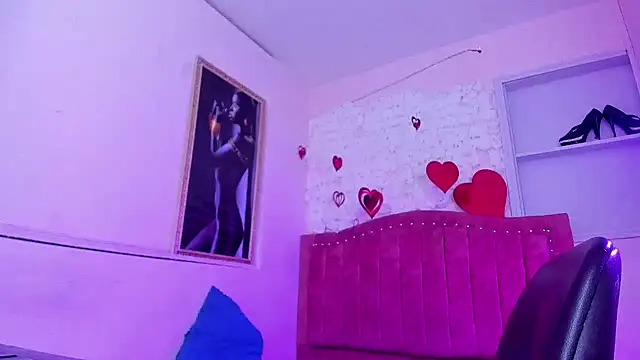 SarahStones online show from October 11, 4:02 am