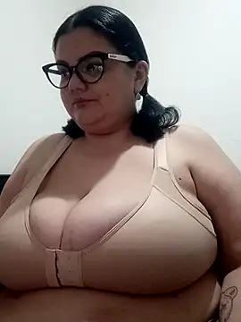 Madisonpalacio online show from April 7, 8:21 pm