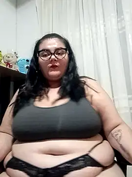 Snapshot of Madisonpalacio chatting on March 8, 2:01 am Madisonpalacio online show from March 8, 2:01 am