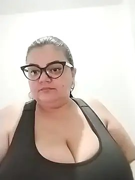 Madisonpalacio online show from February 6, 9:11 pm