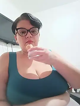 Madisonpalacio online show from July 16, 6:38 pm