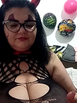 Madisonpalacio online show from October 31, 10:38 pm