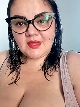 Madisonpalacio online show from December 22, 6:52 pm