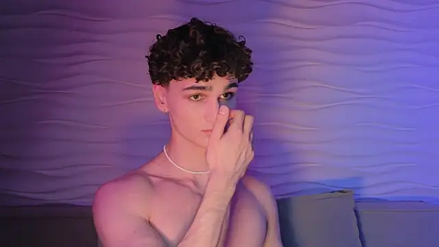 adam 21cm   online show from October 8, 4:19 pm