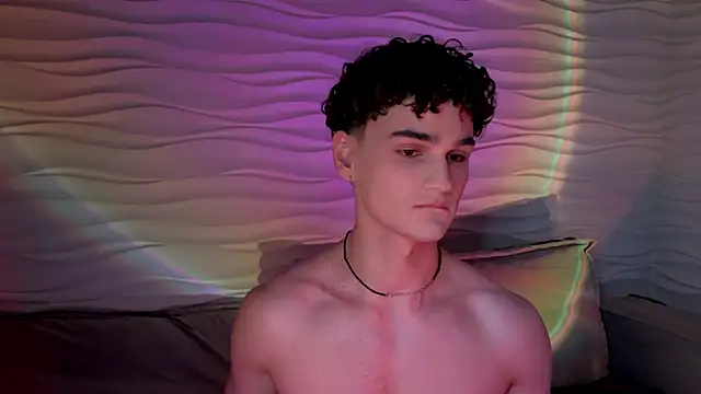 adam 21cm   online show from March 12, 7:36 pm