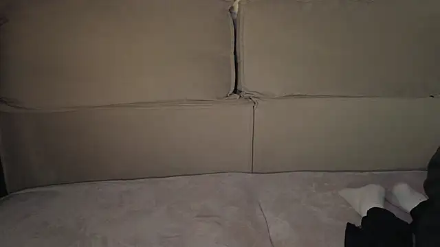 adam 21cm   online show from November 27, 4:51 pm