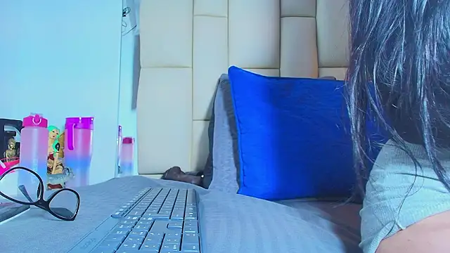 Snapshot of mss_mar chatting on February 25, 3:18 am mss mar online show from February 25, 3:18 am