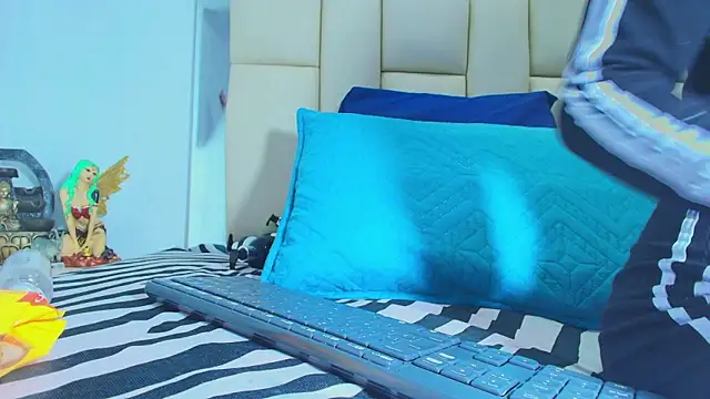 Snapshot of mss_mar chatting on February 18, 3:04 am mss mar online show from February 18, 3:04 am