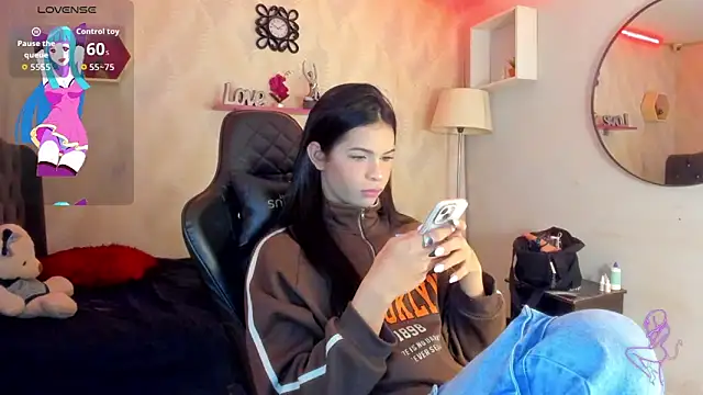 Snapshot of andy_bell_x chatting on November 14, 5:22 am andy bell x online show from November 14, 5:22 am