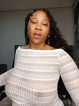 DrippinCaramelCutie online show from July 16, 9:23 pm