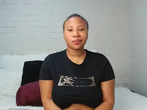 DrippinCaramelCutie online show from March 4, 4:06 am