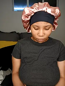 DrippinCaramelCutie online show from November 26, 1:38 am