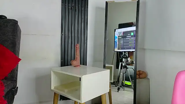 Snapshot of elolotero chatting on July 20, 10:39 am elolotero online show from July 20, 10:39 am