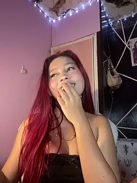 Snapshot of ursweet_babygirl chatting on June 9, 4:30 pm ursweet babygirl online show from June 9, 4:30 pm