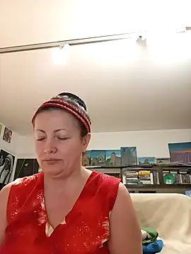 MariaAnaSunshine online show from September 18, 8:45 pm