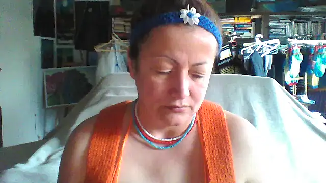 Snapshot of MariaAnaSunshine chatting on March 16, 6:06 am MariaAnaSunshine online show from March 16, 6:06 am