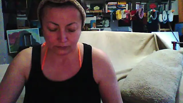 Snapshot of MariaAnaSunshine chatting on November 15, 2:32 pm MariaAnaSunshine online show from November 15, 2:32 pm