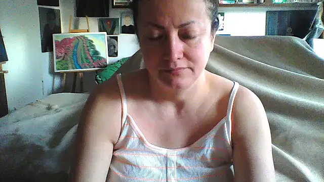 Snapshot of MariaAnaSunshine chatting on November 1, 7:13 am MariaAnaSunshine online show from November 1, 7:13 am