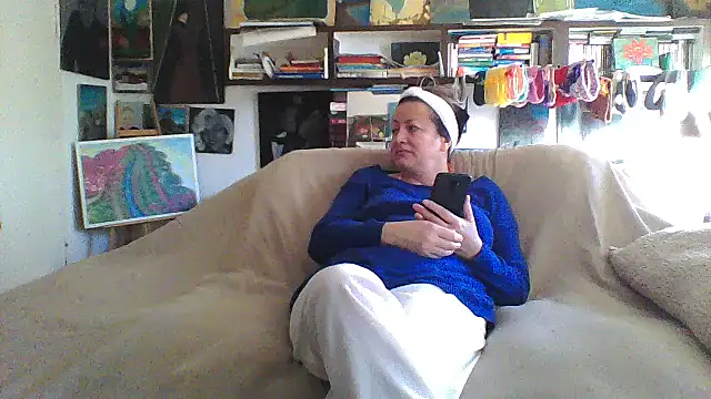 Snapshot of MariaAnaSunshine chatting on November 27, 9:43 am MariaAnaSunshine online show from November 27, 9:43 am