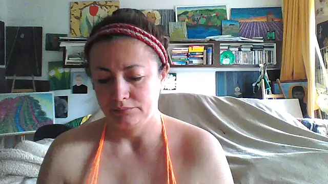 MariaAnaSunshine online show from October 9, 8:15 am