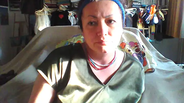Snapshot of MariaAnaSunshine chatting on March 23, 6:35 am MariaAnaSunshine online show from March 23, 6:35 am