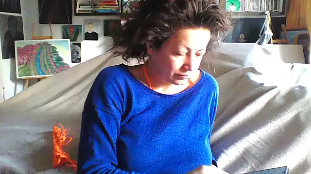 Snapshot of MariaAnaSunshine chatting on October 29, 6:45 am MariaAnaSunshine online show from October 29, 6:45 am