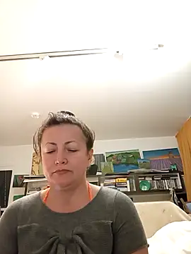 MariaAnaSunshine online show from October 6, 9:48 pm