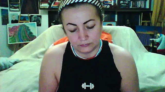 Snapshot of MariaAnaSunshine chatting on February 24, 7:37 pm MariaAnaSunshine online show from February 24, 7:37 pm