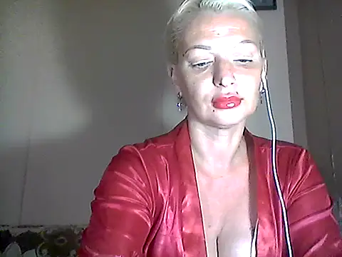 Snapshot of MaryJane441 chatting on September 22, 6:25 pm MaryJane441 online show from September 22, 6:25 pm