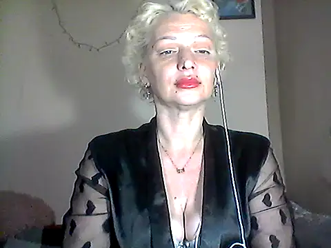 MaryJane441 online show from April 7, 7:59 pm