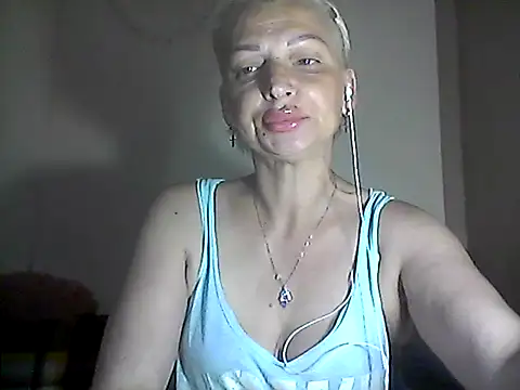 Snapshot of MaryJane441 chatting on June 30, 8:58 am MaryJane441 online show from June 30, 8:58 am