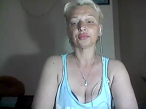 MaryJane441 online show from May 26, 8:18 pm