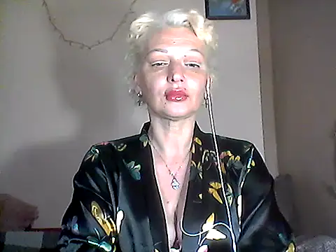 MaryJane441 online show from May 5, 8:12 pm