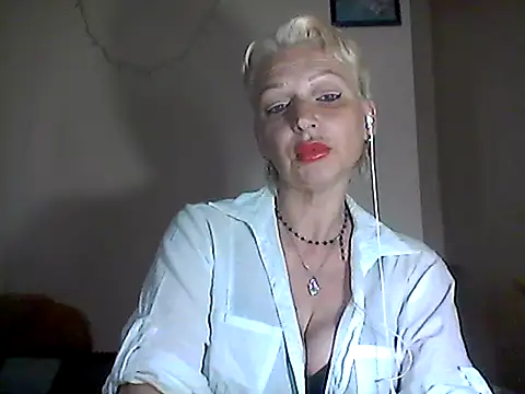 MaryJane441 online show from May 18, 8:24 pm