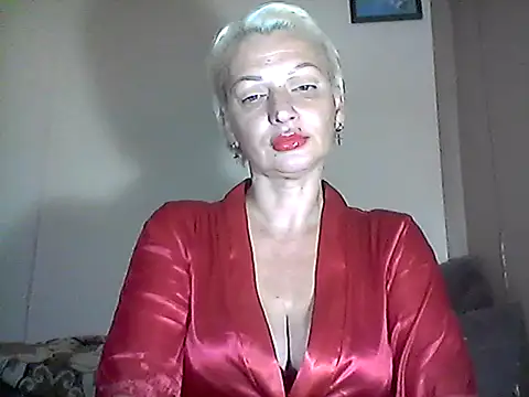 Snapshot of MaryJane441 chatting on October 4, 6:31 pm MaryJane441 online show from October 4, 6:31 pm