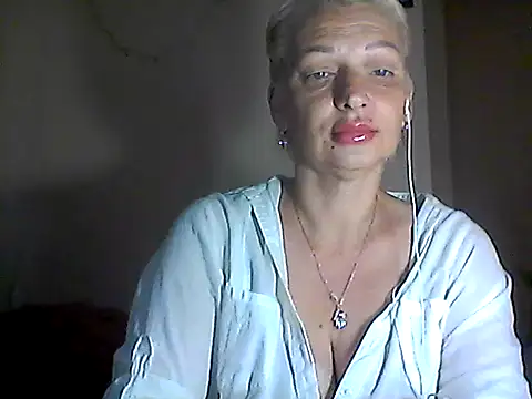 Snapshot of MaryJane441 chatting on July 11, 9:53 am MaryJane441 online show from July 11, 9:53 am