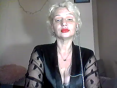 MaryJane441 online show from March 13, 8:25 pm