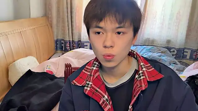 xiaottt1918 online show from January 20, 5:15 am