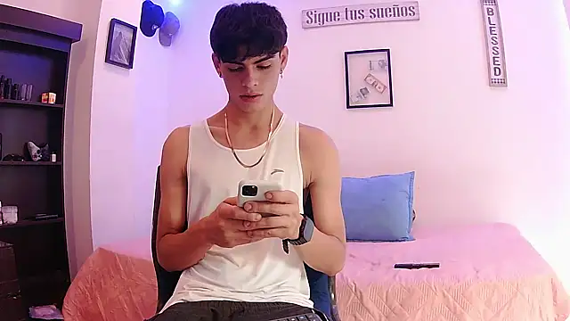 harrytomson 1 online show from September 14, 8:31 pm