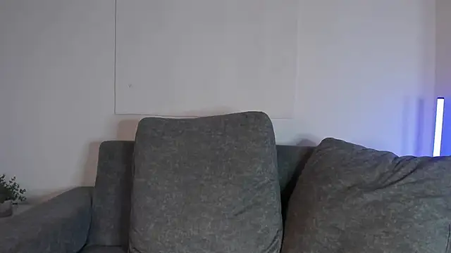 Snapshot of zoe_roux21 chatting on February 22, 7:58 pm zoe roux21 online show from February 22, 7:58 pm