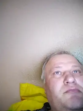 nudistu021 online show from March 3, 5:09 pm